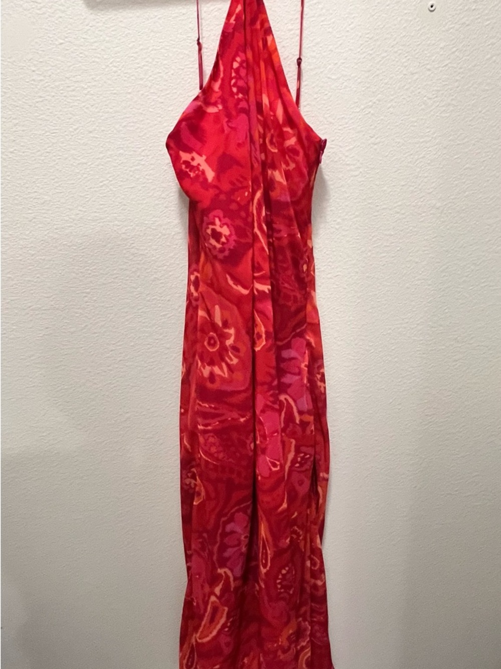 NWOT Vici Collection Hayden Abstract Halter Maxi Dress - never worn - Picture 6 of 6